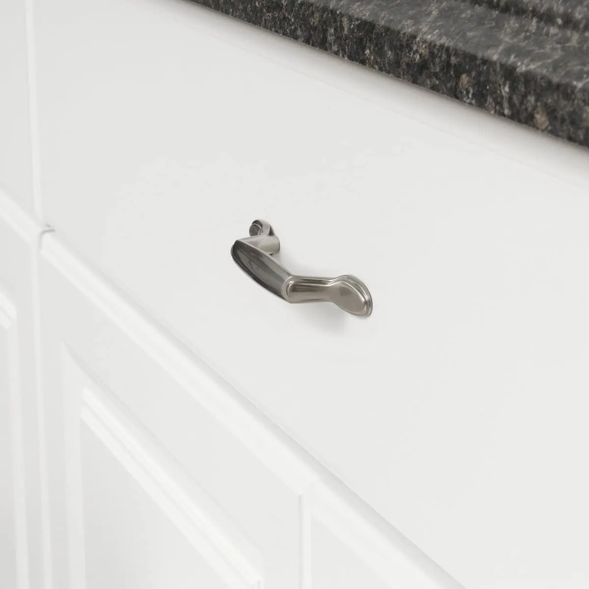 AmazonBasics Spoon Foot Cabinet Handle 5.12in Length 3in Hole Center Satin Nickel 10Pack