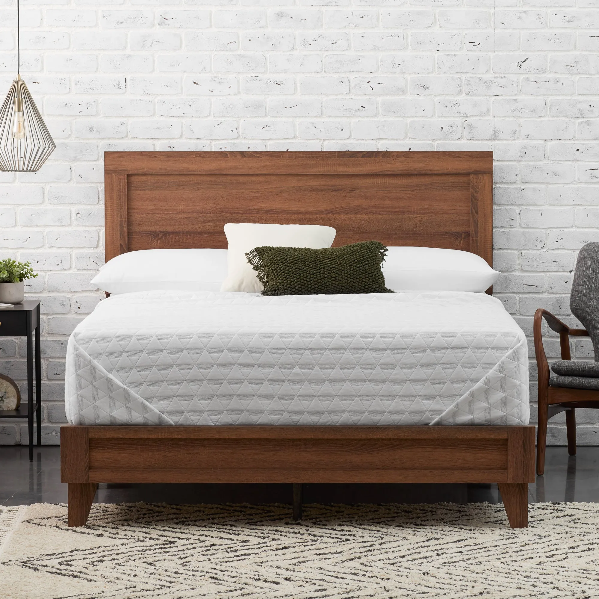 Delta Wood Platform Bed Frame with Headboard