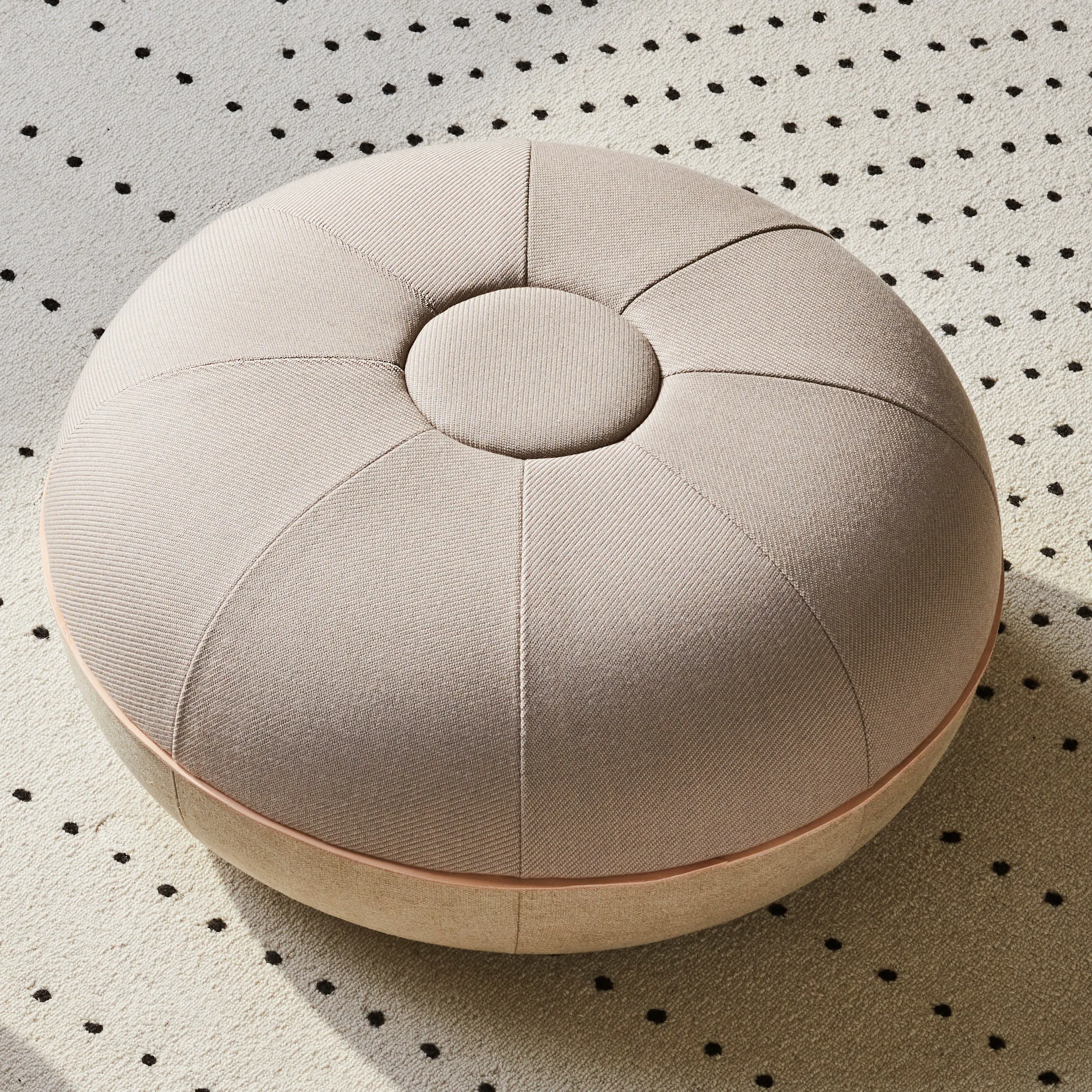 Fritz Hansen Pouf Large