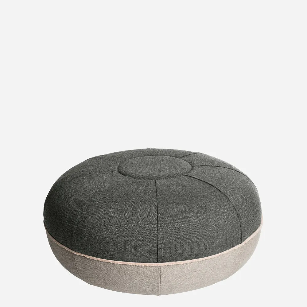 Fritz Hansen Pouf Small