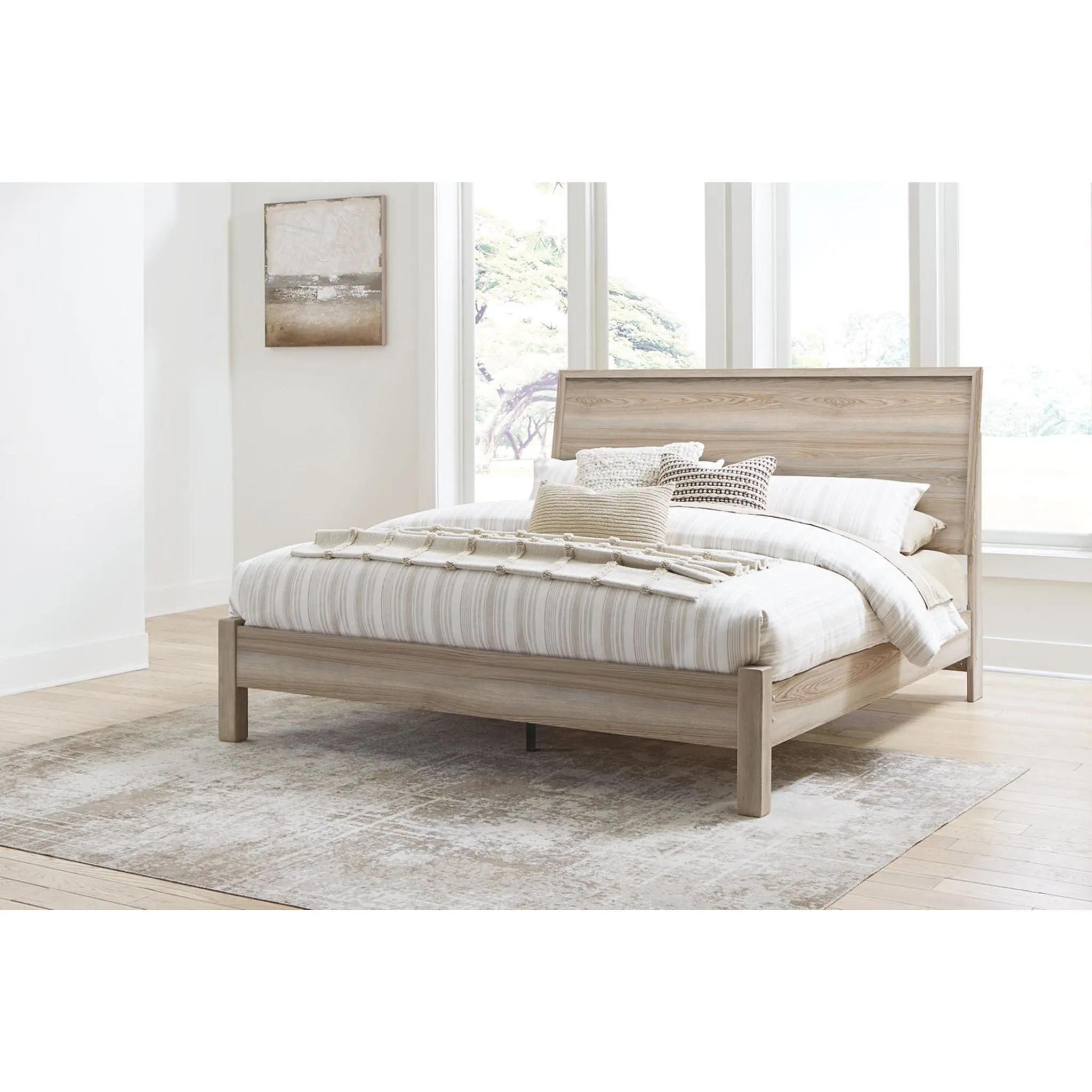 Hasbrick King Platform Bed