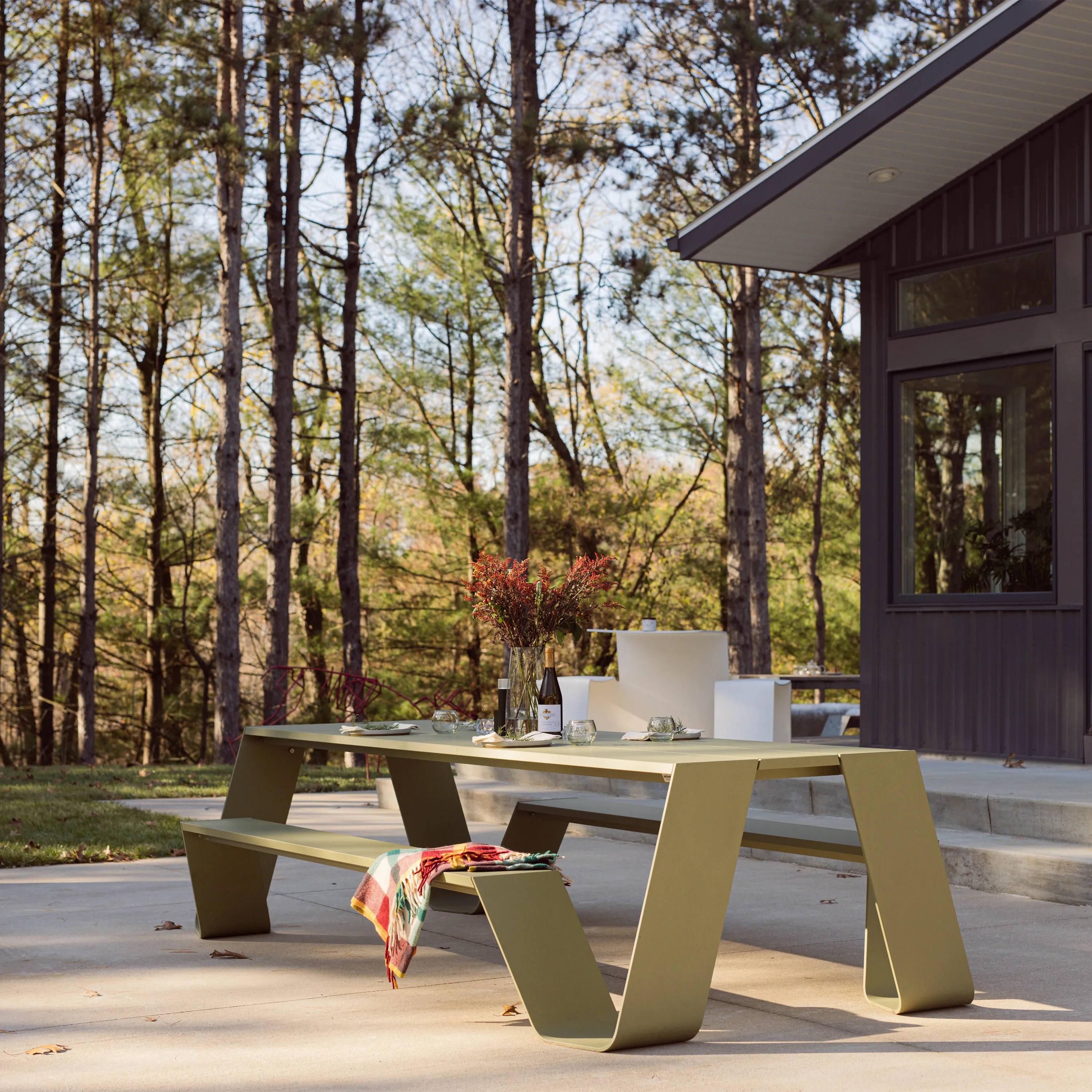 Hopper Picnic All Aluminum Table