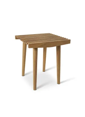 Uno Ora stool in Teak