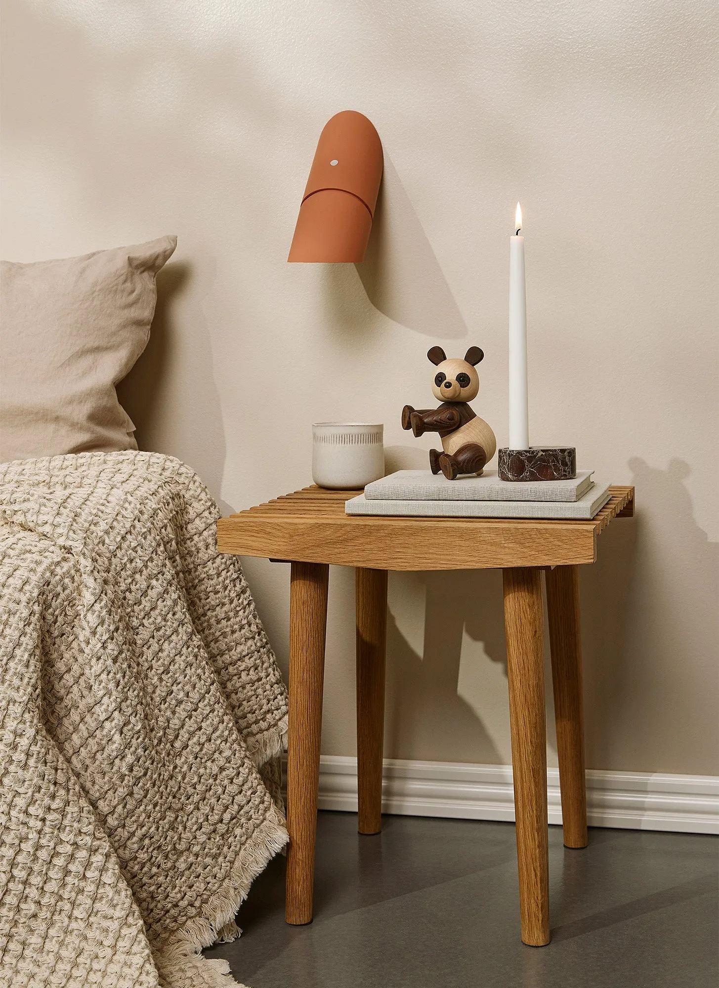 Uno Ora stool in Teak